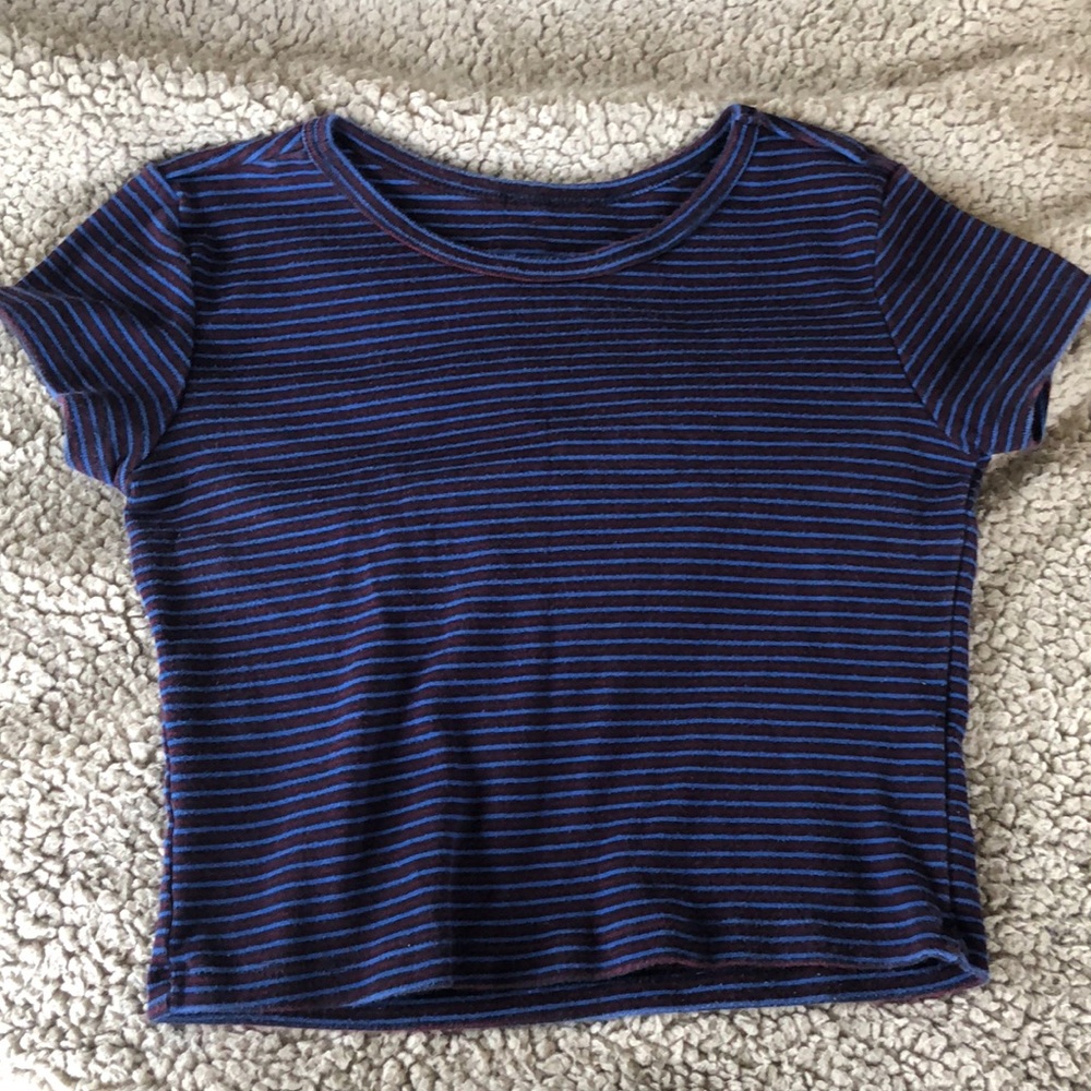 Brandy Melville striped cropped tshirt